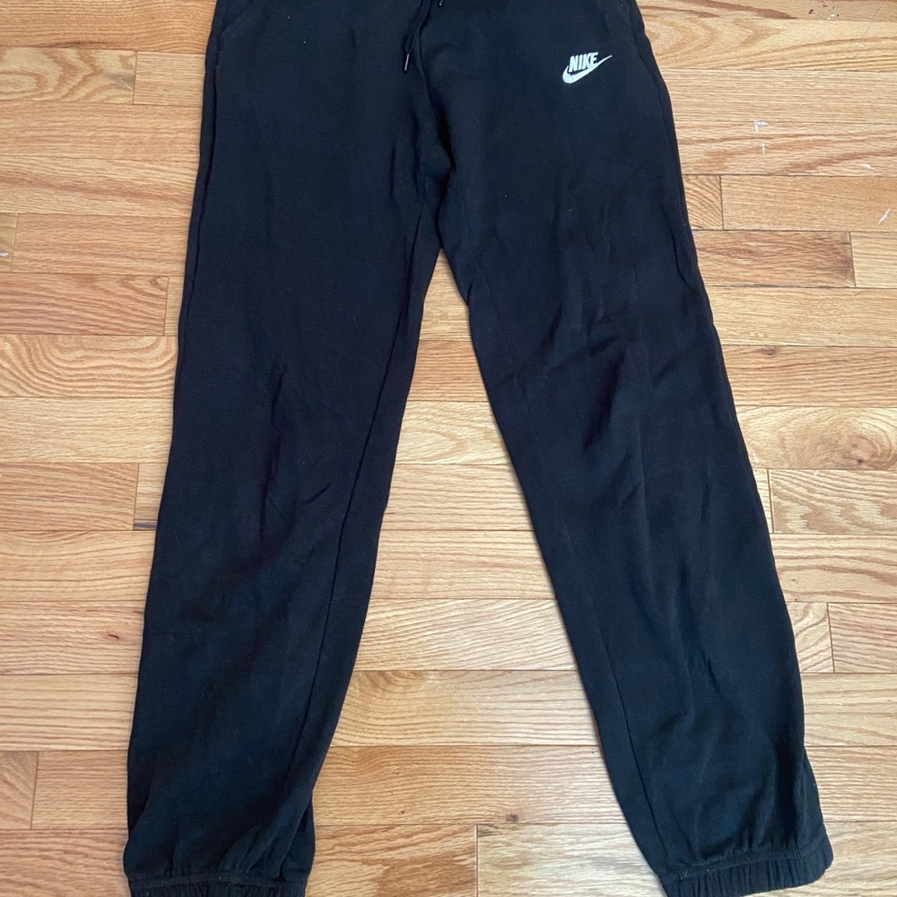 *SOLD* Nike sweats